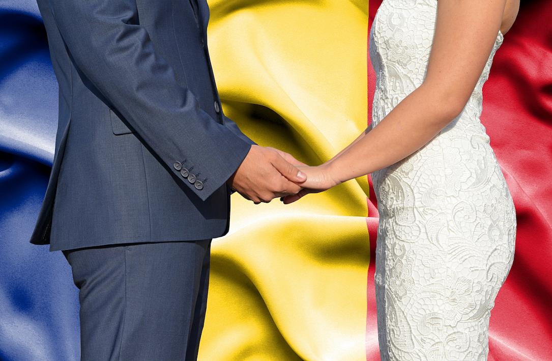 Супруги граждан Румынии после брака получают ВНЖ, а через 5 лет - паспорт